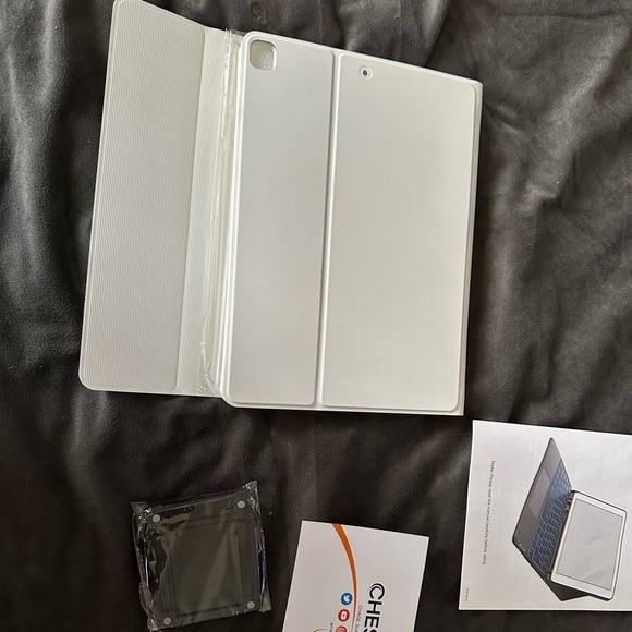 Chesona wireless Keyboard (Bluetooth) for iPad - Picture 3 of 6